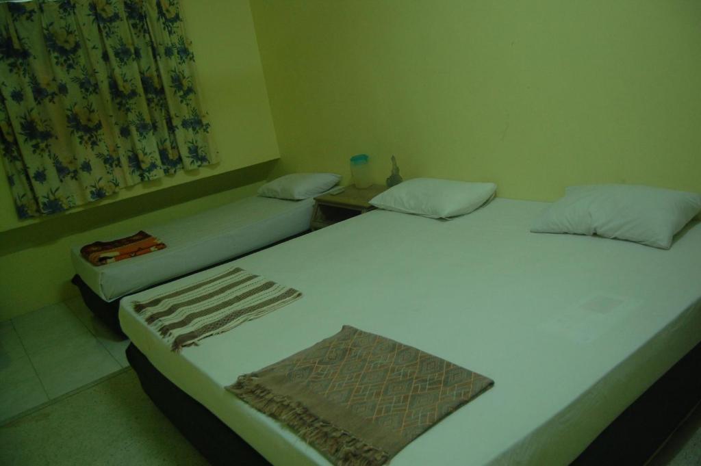 Yellow Mansion Hotel Malacca Bagian luar foto